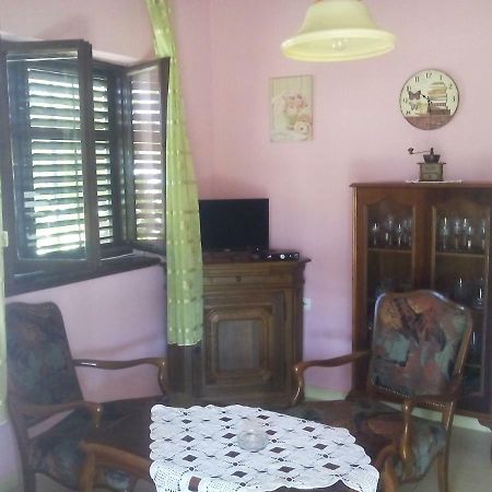 Apartments Petko Rogoznica  Ngoại thất bức ảnh