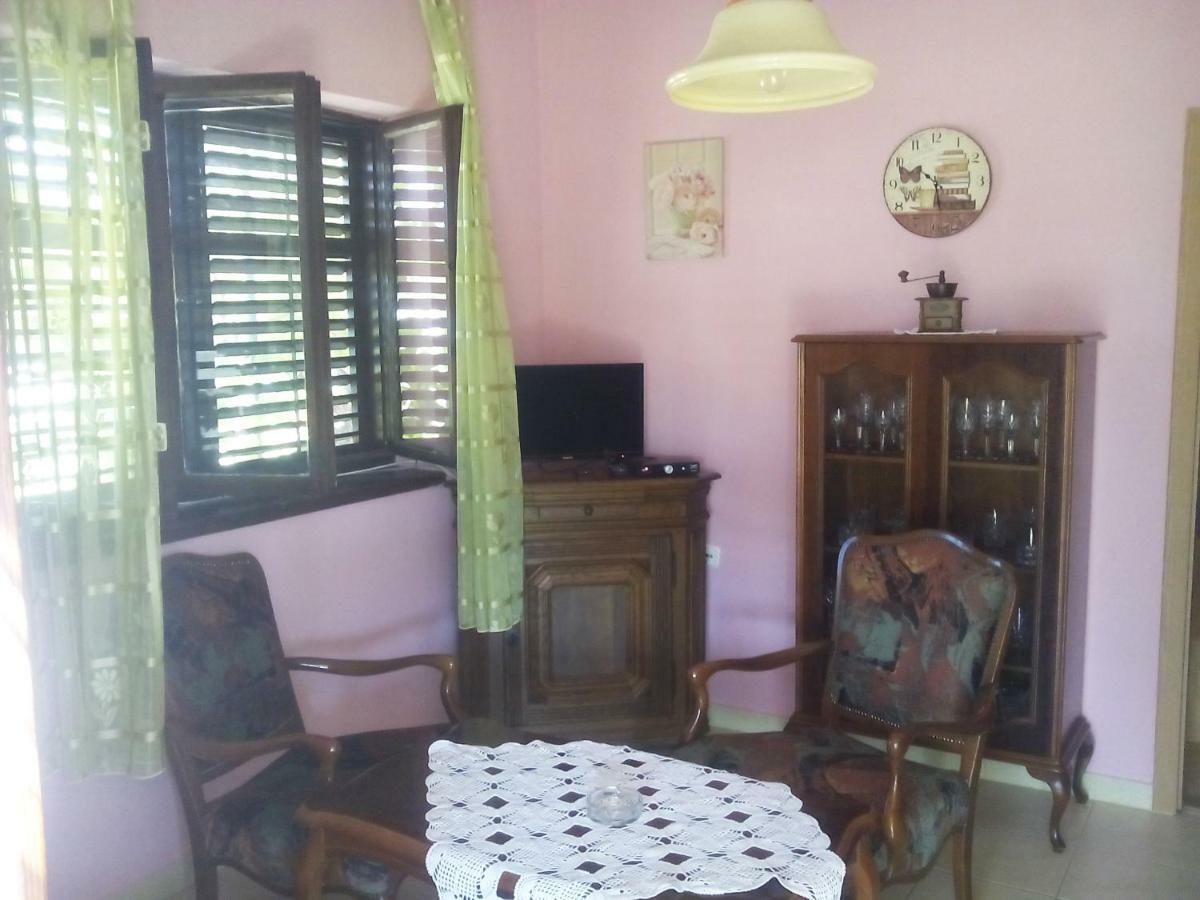 Apartments Petko Rogoznica  Ngoại thất bức ảnh
