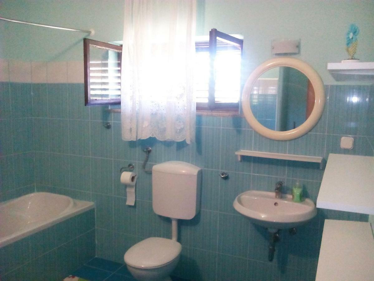 Apartments Petko Rogoznica  Ngoại thất bức ảnh